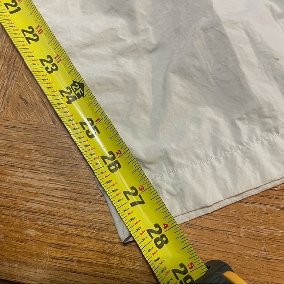 Rei pants Womens size 14P Convertible Cargo  Shorts Nylon UPF 50+ Hiking Tan. - Picture 6 of 7